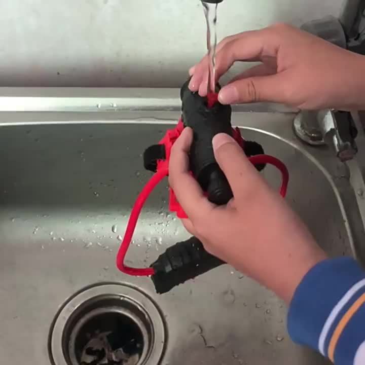 Ensemble de pistolets à eau de super-héros - Gants rouges et pistolet à eau, idéal pour la piscine, la plage et les combats d'eau en plein air, jouet aquatique amusant | Design amusant | Plastique durable