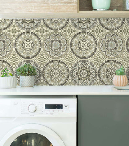 Surface Style 20.5' x 18' Silver Color Wheel Peel & Stick Wallpaper