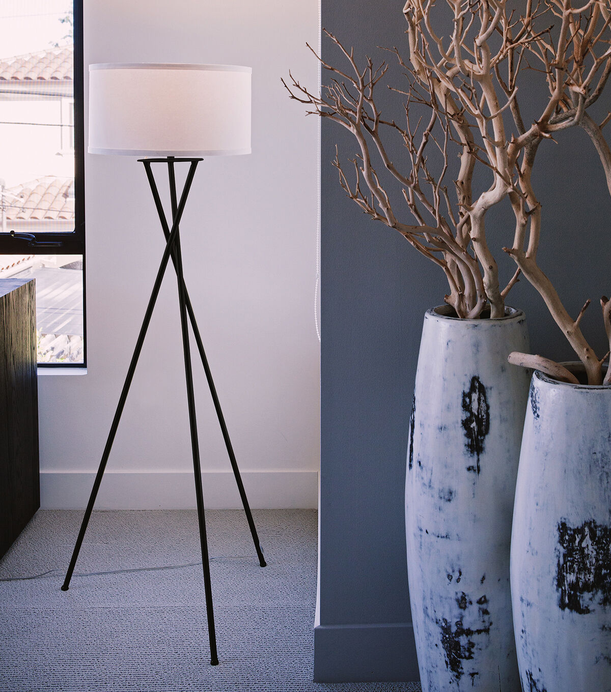 Brightech Jaxon LED Tripod Floor Lamp - Black