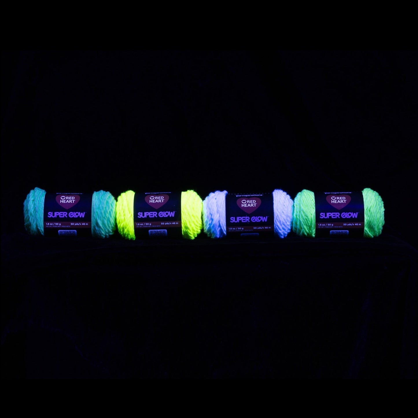 RH Super Glow Yarn (50G/1.8oz)